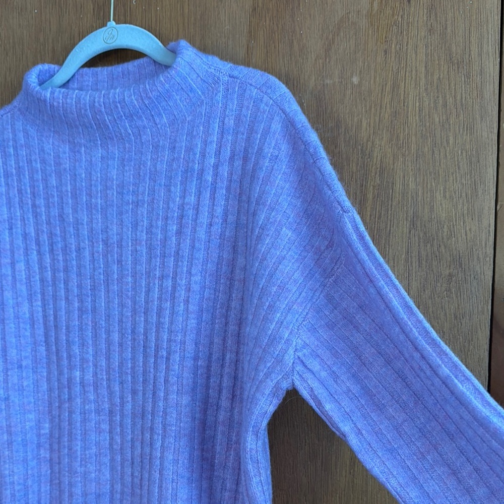 LOFT Lavender short Cowl Neck Sweater Sz M - Picture 5 of 8